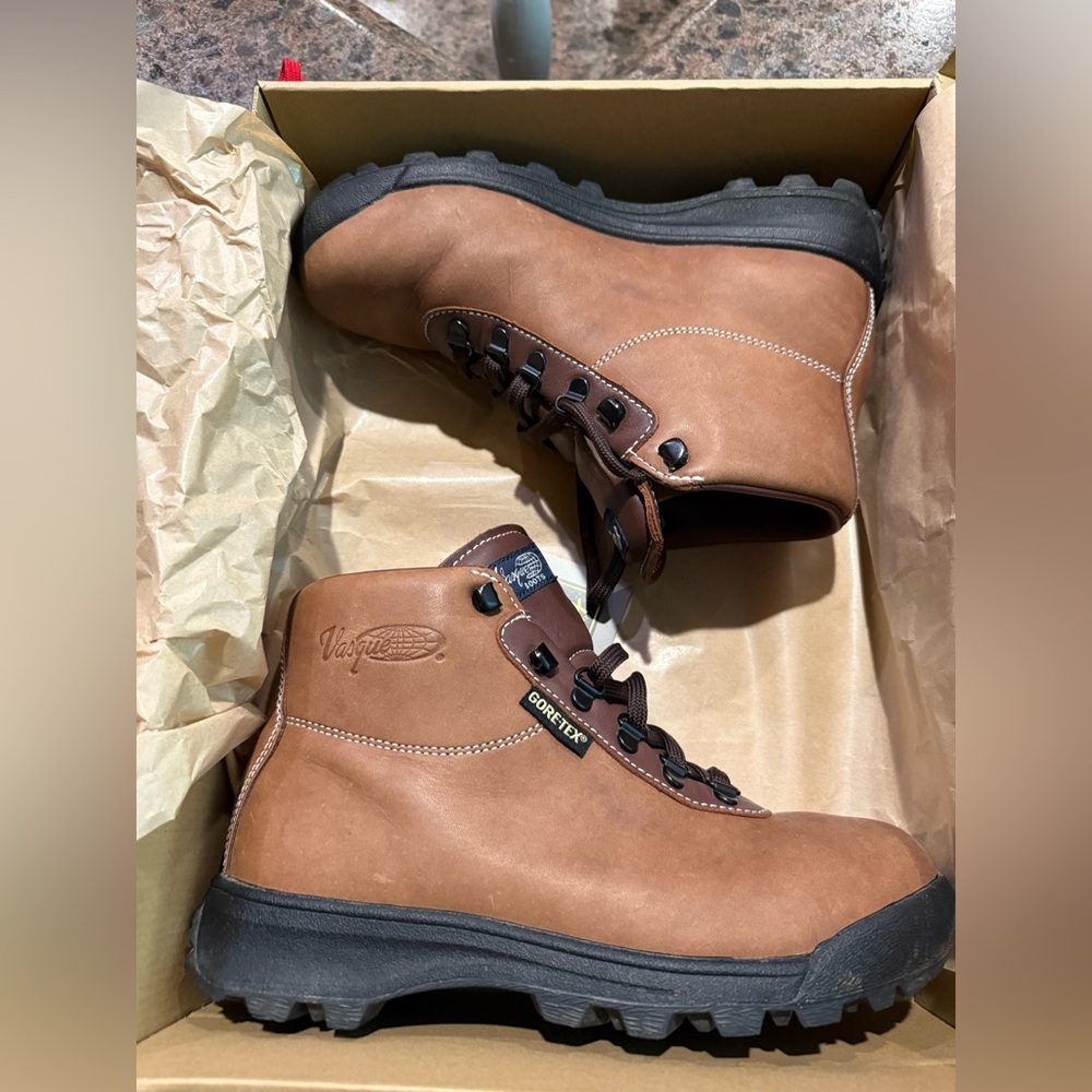 Women’s Vasque Sundowner Hiking Boots 8.5